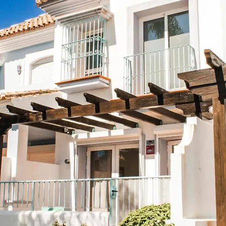 Aloha Golf Apartment